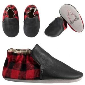 Robeez Black Hunter Soft Soles Black and Red Buffalo Paid 12-18 Month Baby Shoes